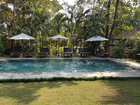 El Oceano Beach Villas
